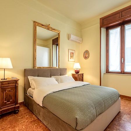 Piazza Isolo Central Apartment 维罗纳 外观 照片