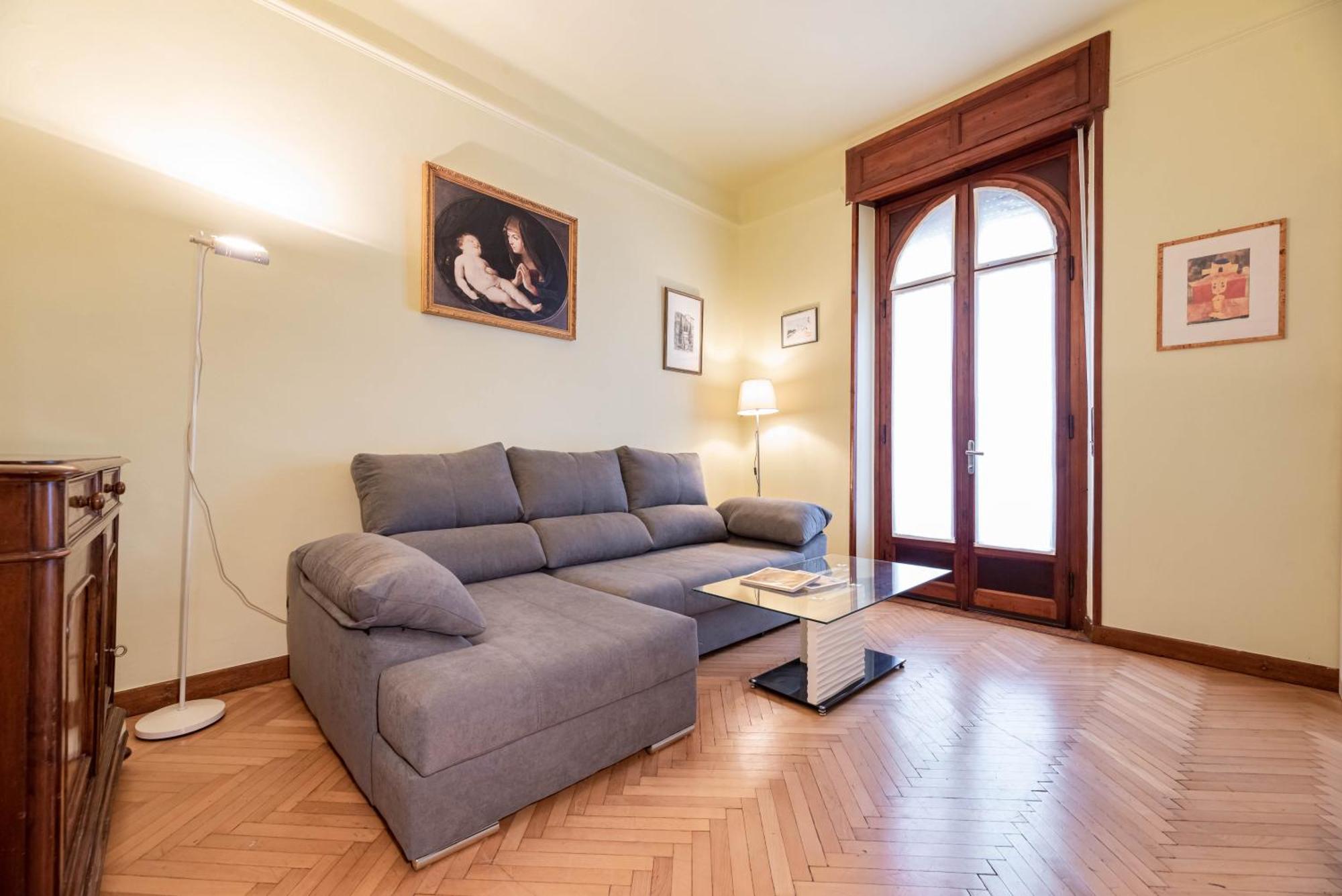 Piazza Isolo Central Apartment 维罗纳 外观 照片