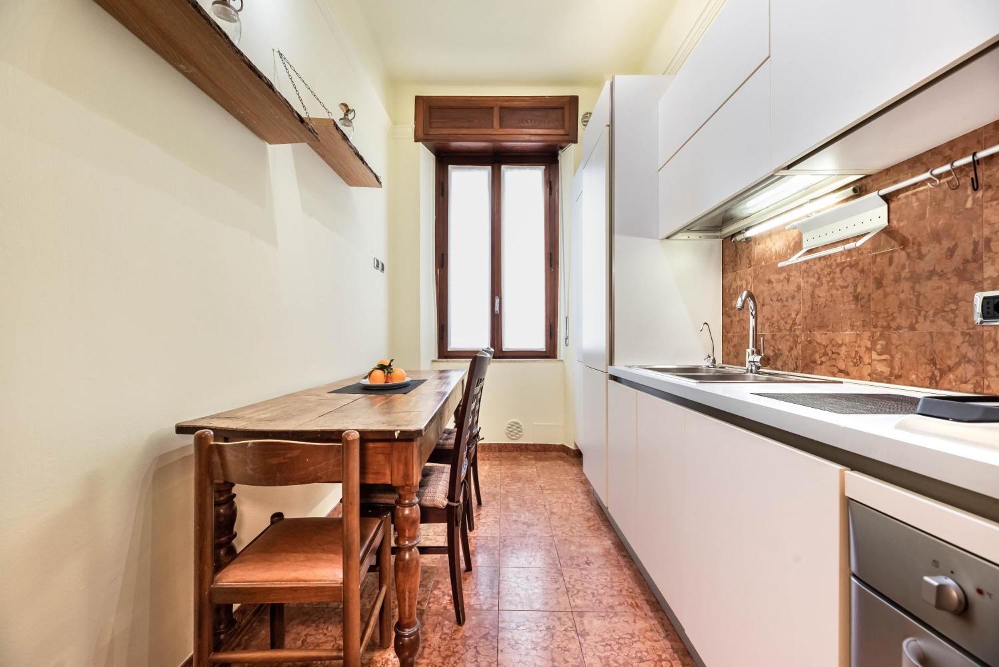 Piazza Isolo Central Apartment 维罗纳 外观 照片