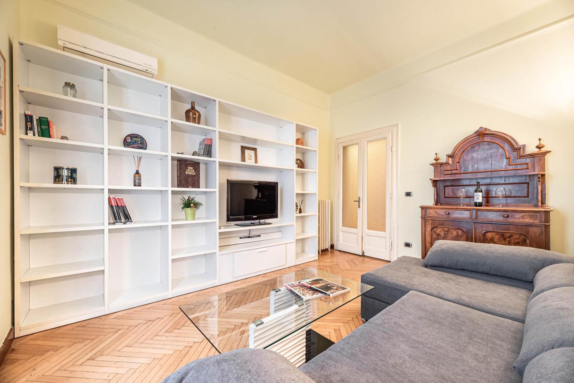 Piazza Isolo Central Apartment 维罗纳 外观 照片